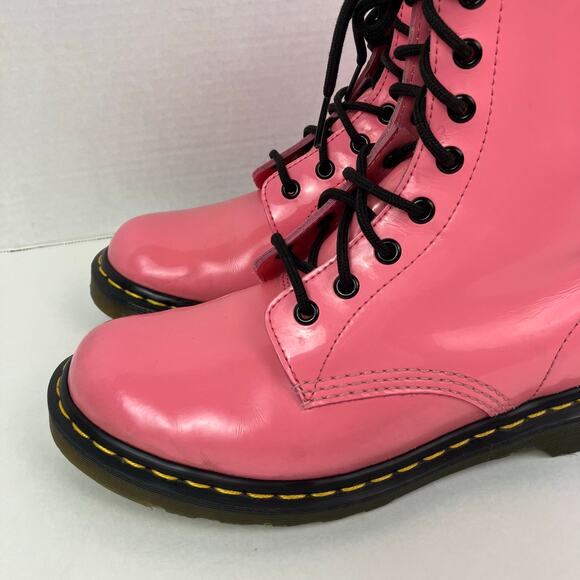 Dr Martens Wmns Sz 9 1460W Bubblegum Pink Patent Lether 8-eye Lace-up Boots - Picture 2 of 16